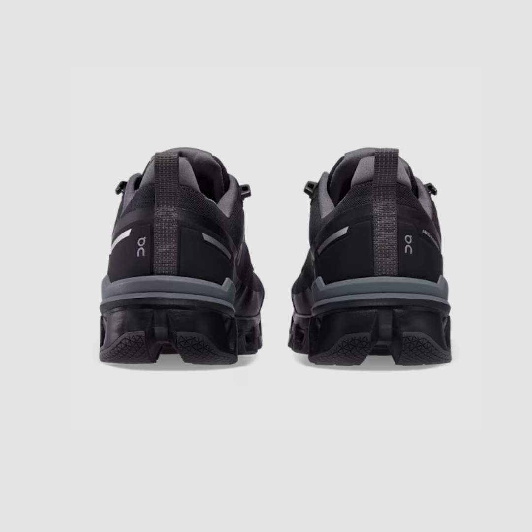 On-Running Cloudwander Waterproof "Black"