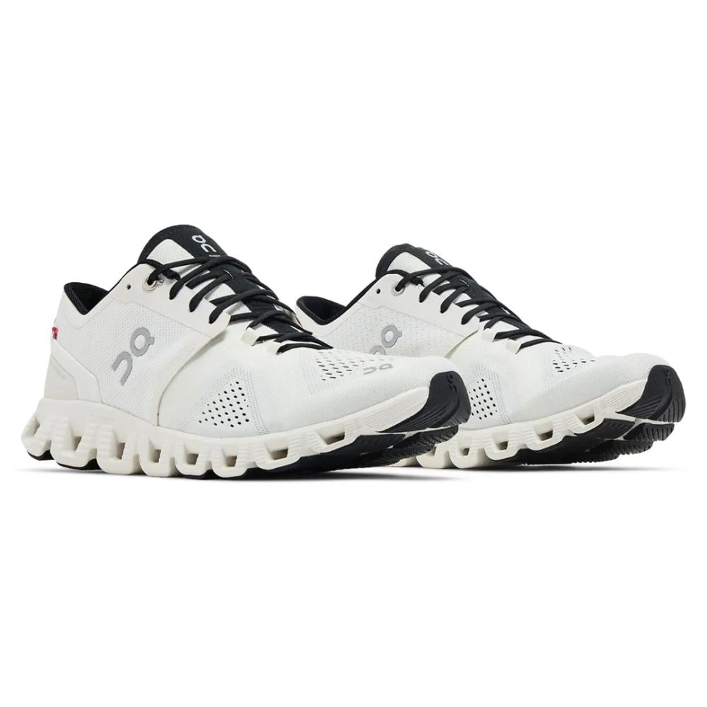 On Running Cloud X Running Shoe – White